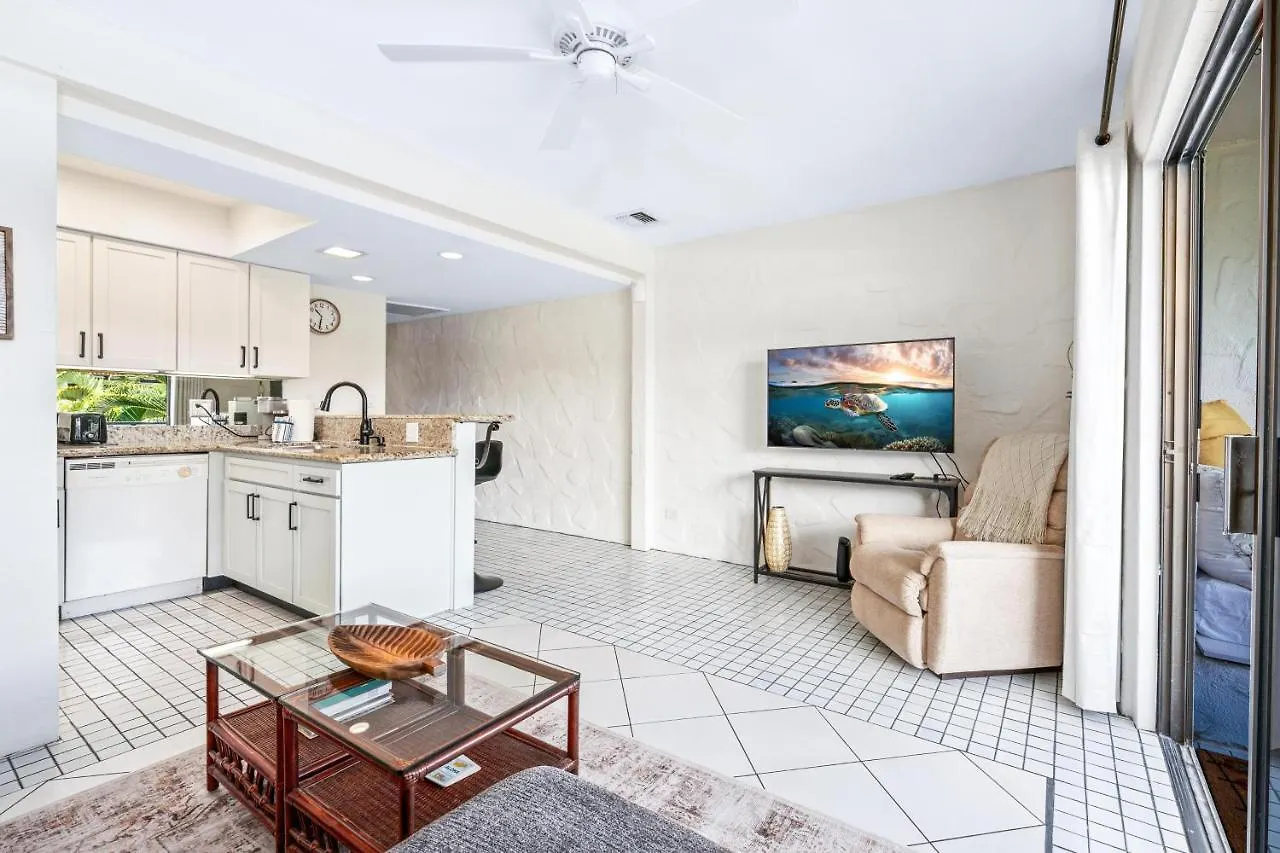 Apartment Big Island Casa De Emdeko A308 Condo Kailua-Kona United States